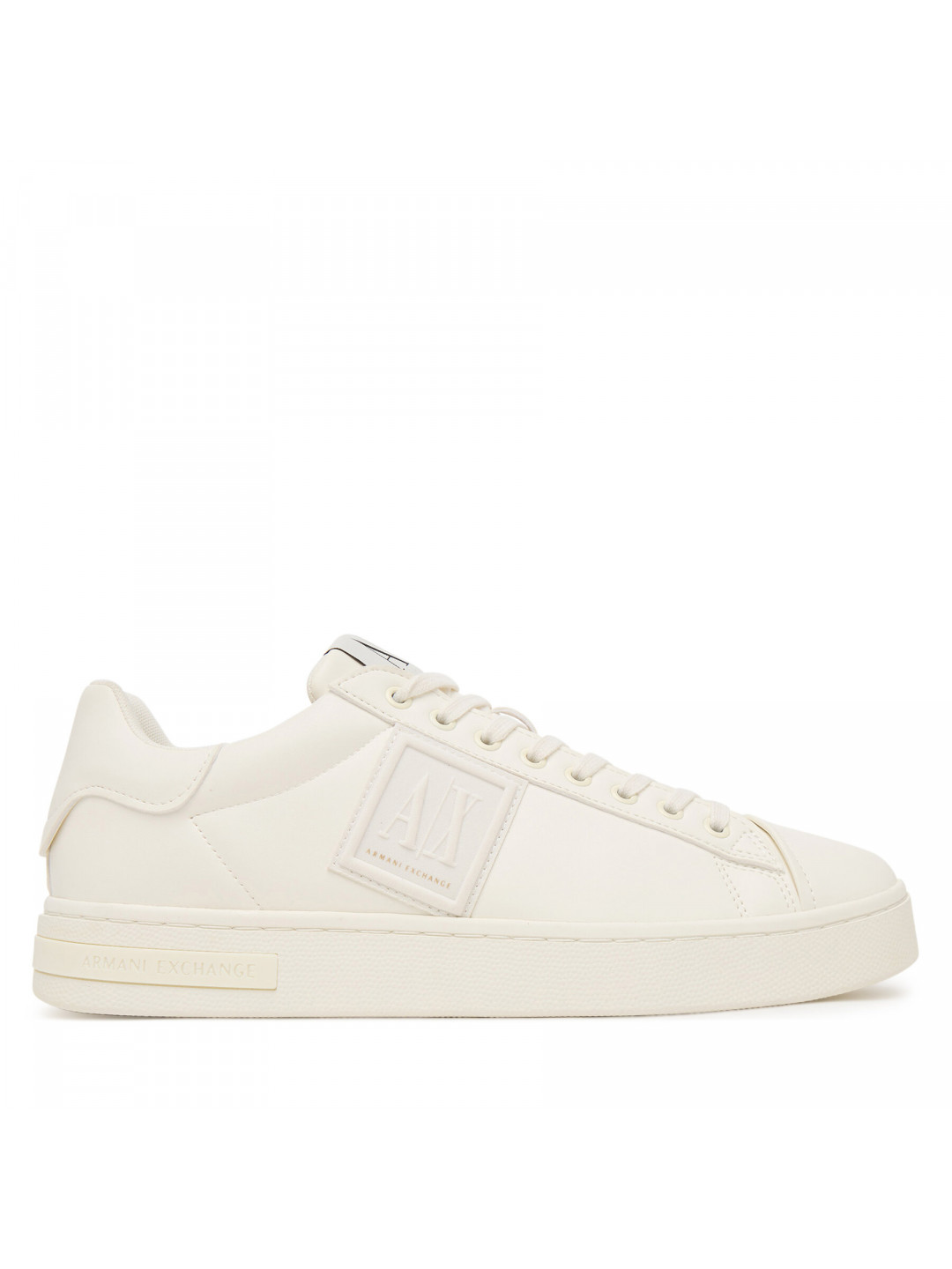 Sneakersy Armani Exchange XM001990 AF17451 U0011 Bílá